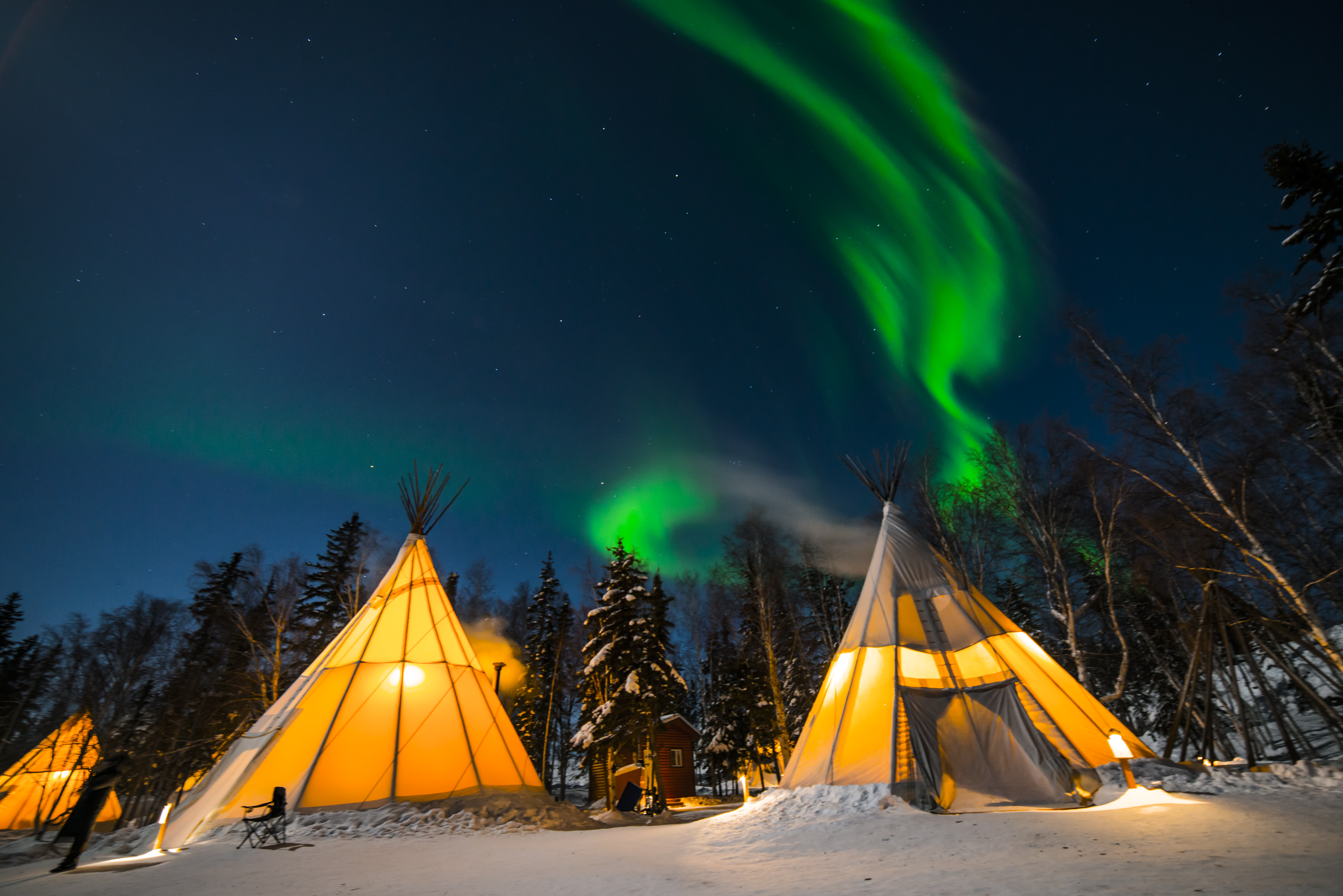 Go Aurora Viewing In Yellowknife Nwt