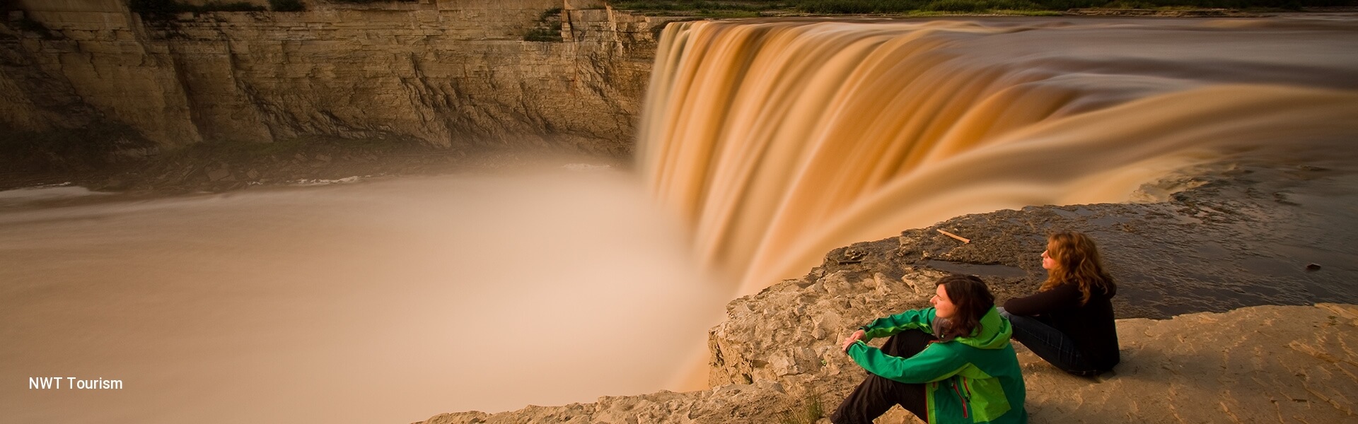 Yellowknife Tour